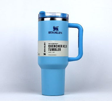 40 oz Stanley Quencher H2.0 Tumbler