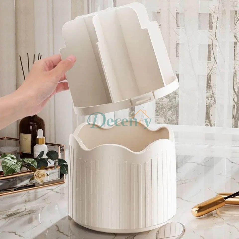 Cosmetic Organizer Bucket with Visible Cover