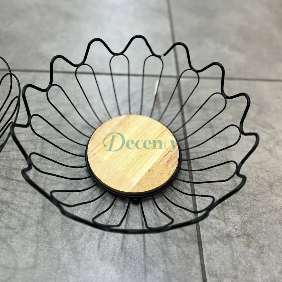 Metal Fruit Plate Wooden Base Elegant Fruit and Vegetable Storage