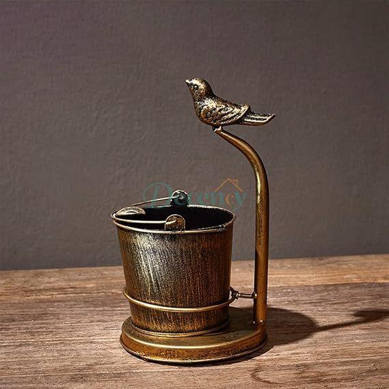 Retro Creative Wrought Iron Bird Claw Ashtray