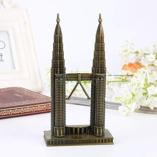 Luxury Petronas Twin Towers Metal Landmark Showpiece