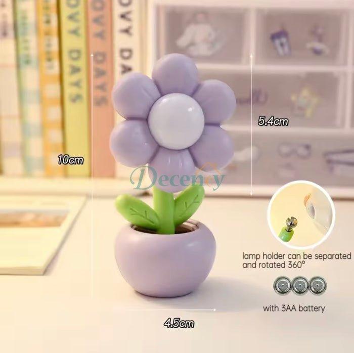 BlossyGlow Mini LED Flower Desk Lamp – Cute Petal Night Light