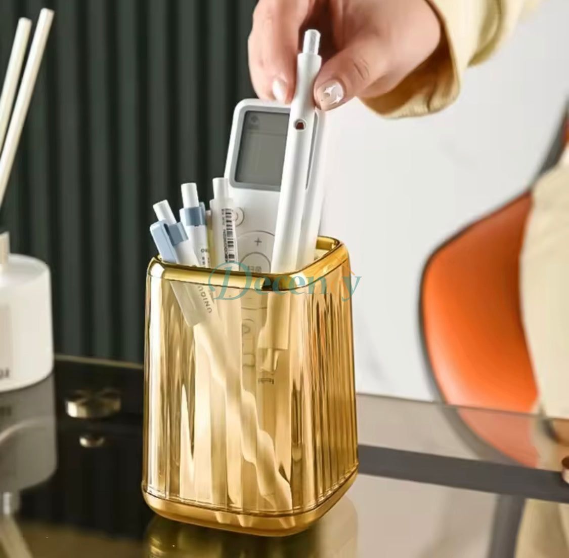 Decent Style Makeup Brushes Holder