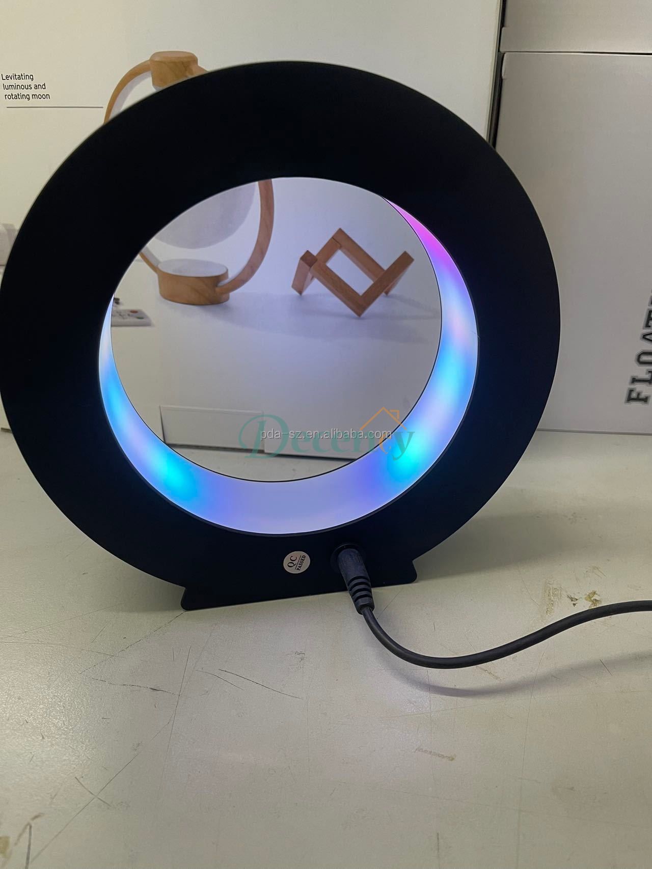 Magnetic Levitation Globe with LED ( 3 )