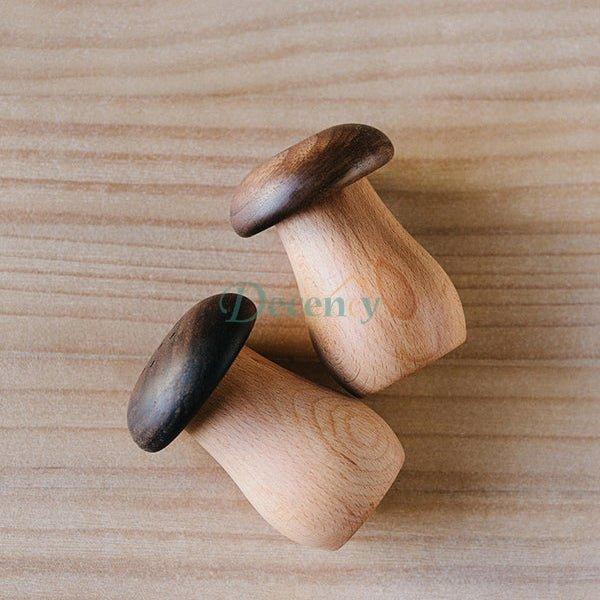 Cute Mushroom Style Salt & Pepper Shaker (Pair)