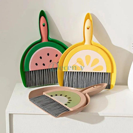 Mini Desktop Broom & Dustpan Set – Funny Fruit Pattern