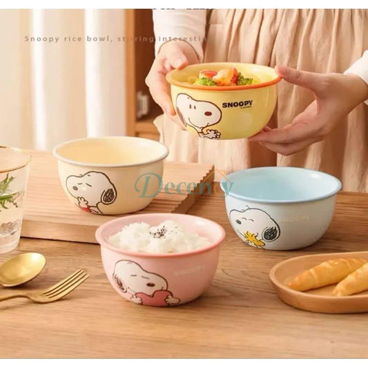 Snoopy Charm Ceramic Bowl Set – 4-Piece Gift Edition (Mixed Colors)