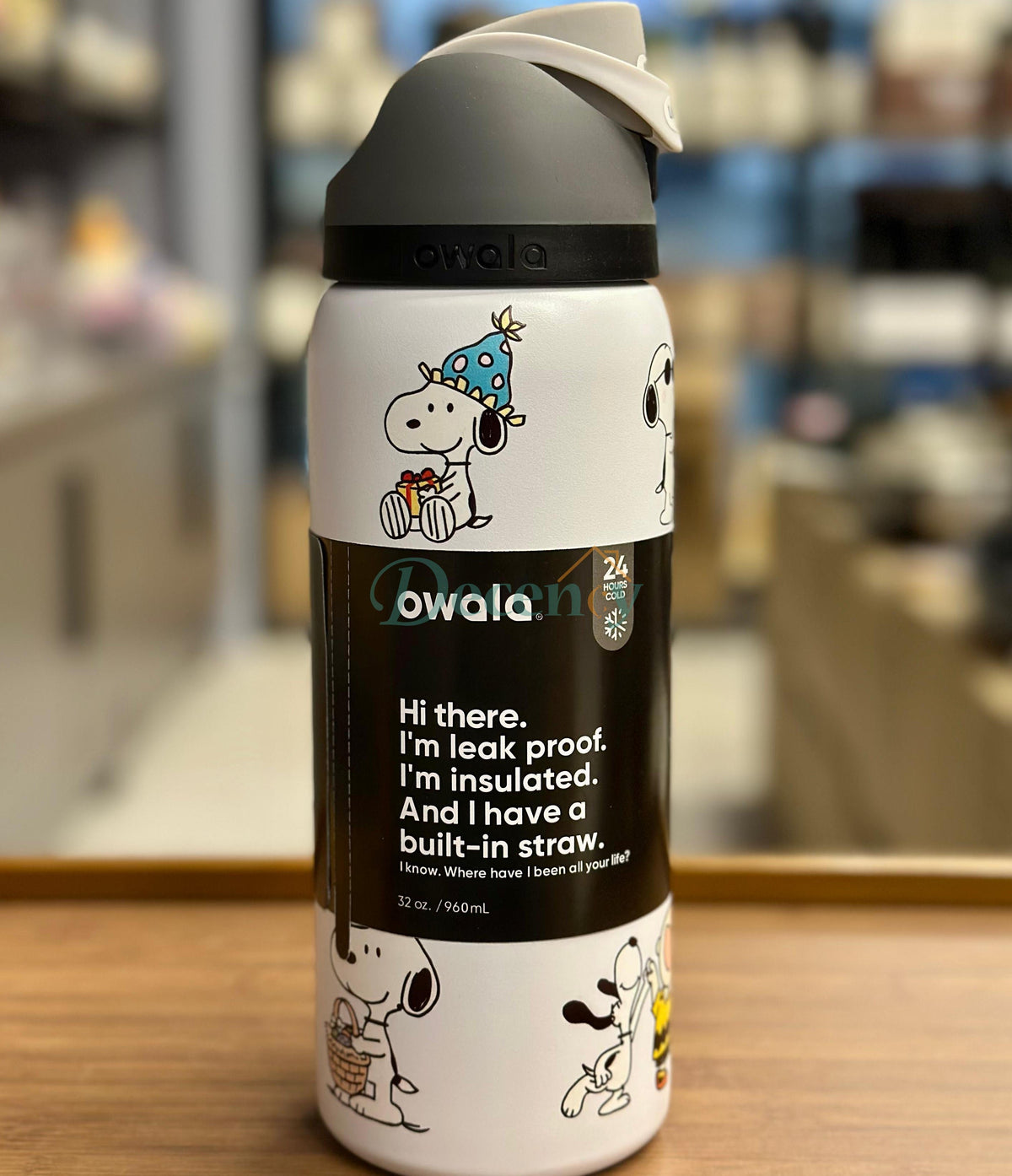 Owala FreeSip® Water Bottle - 32oz | Snoppy