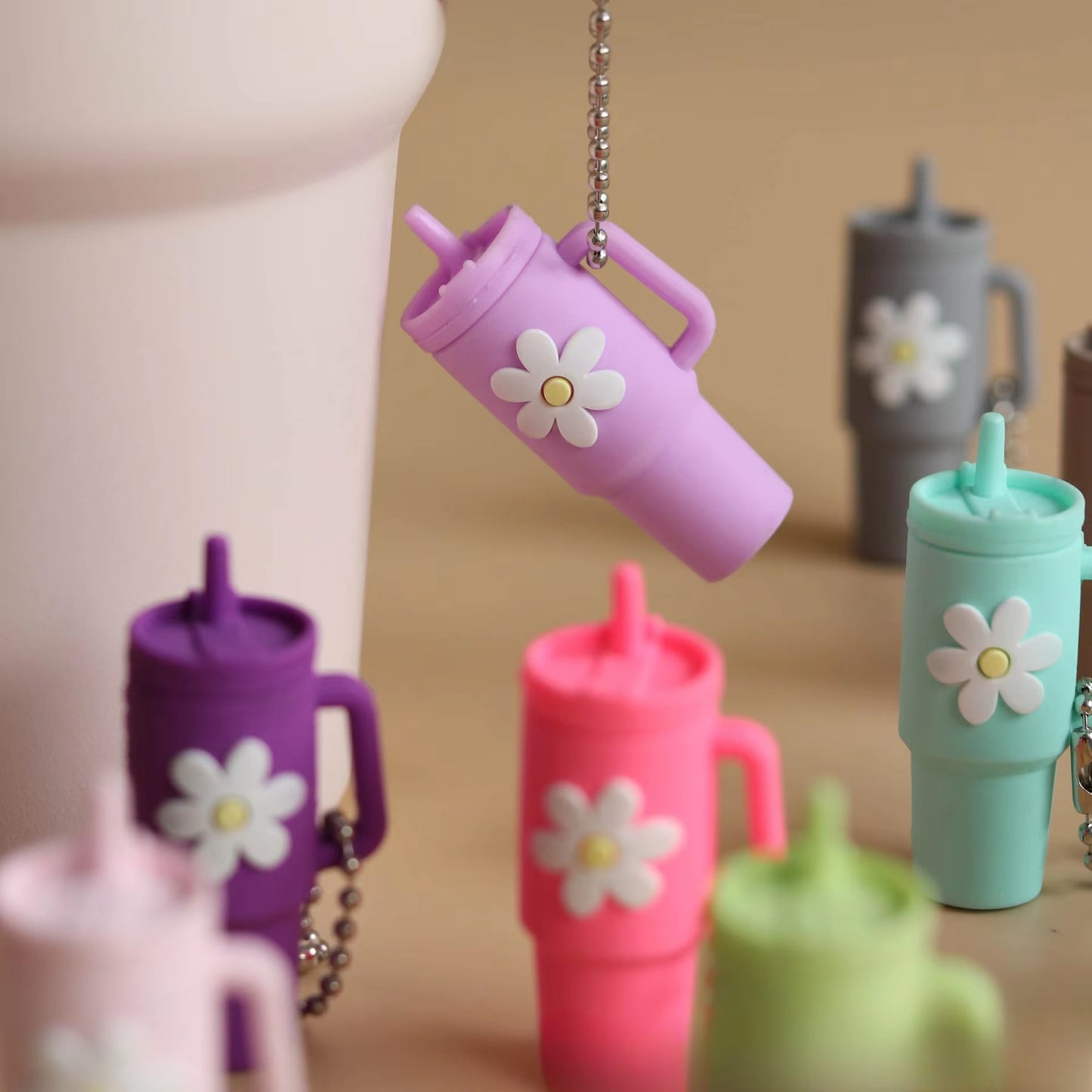 Mini Stanley Cup Keychain – Cute Silicone Tumbler Charm Accessory
