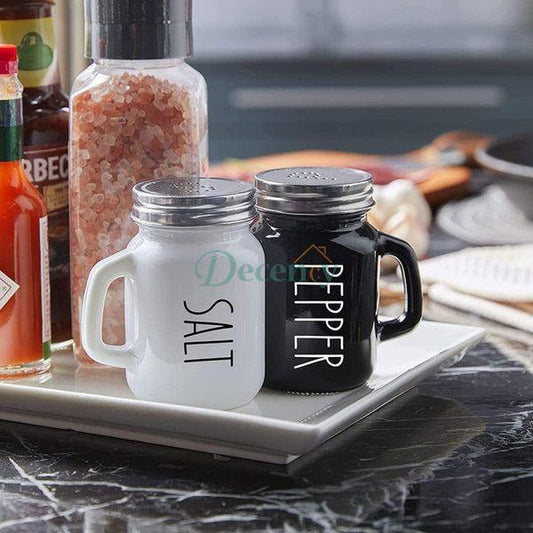 Salt and Pepper Shaker Set, Glass Black and White Shaker Set