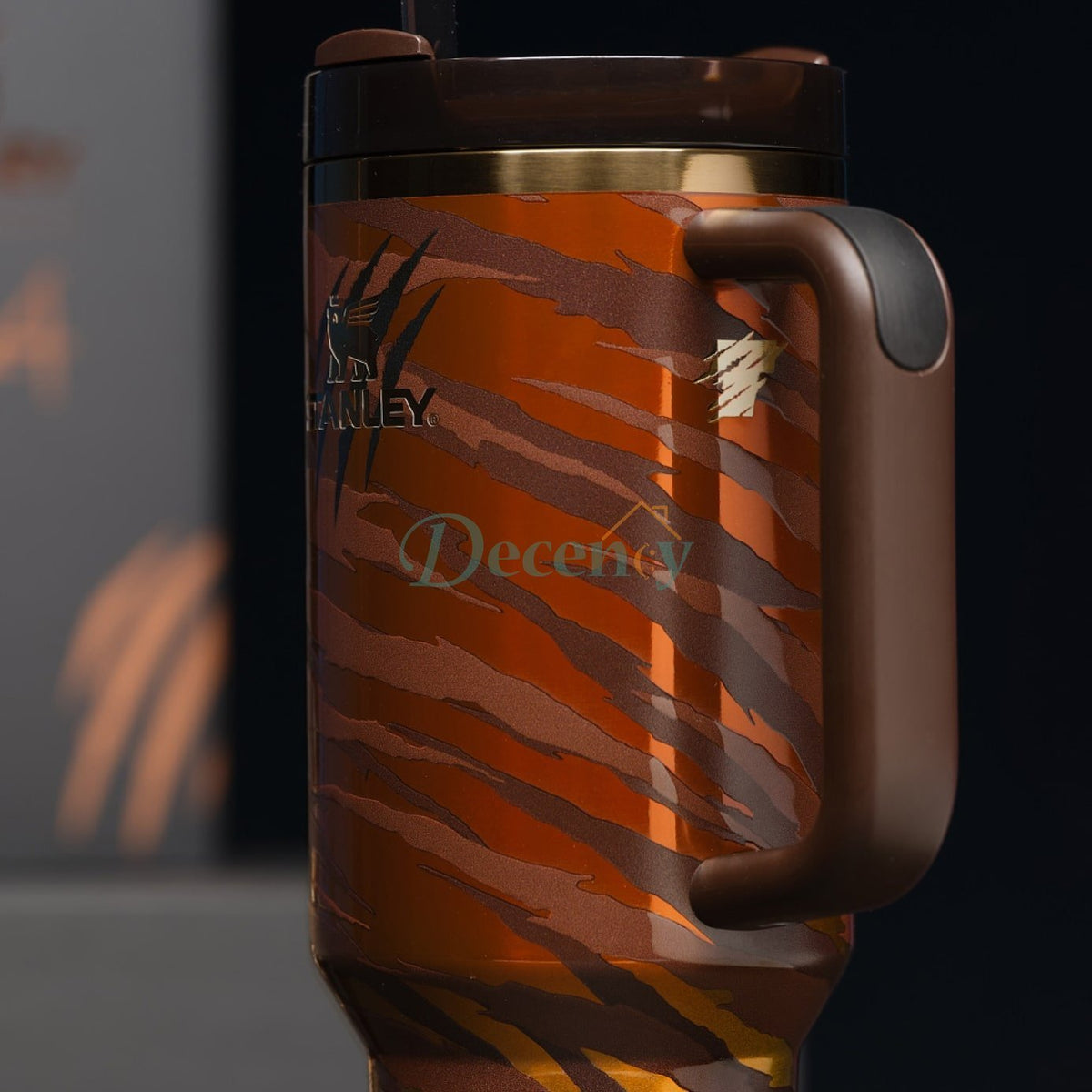 Stanley x Tyla Tiger 40oz Limited Edition Quencher H2.0 Flowstate Tumbler