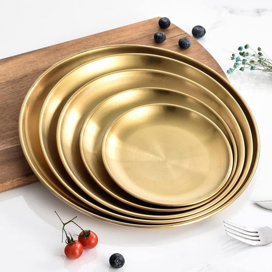 Royal Dine Round Golden Plate – Elegant Serving & Dining Tableware