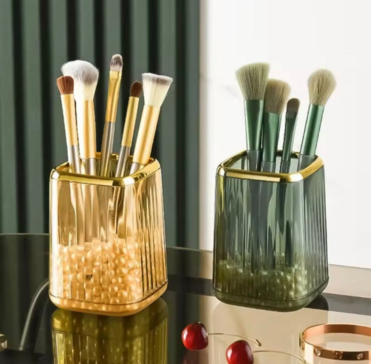 Decent Style Makeup Brushes Holder
