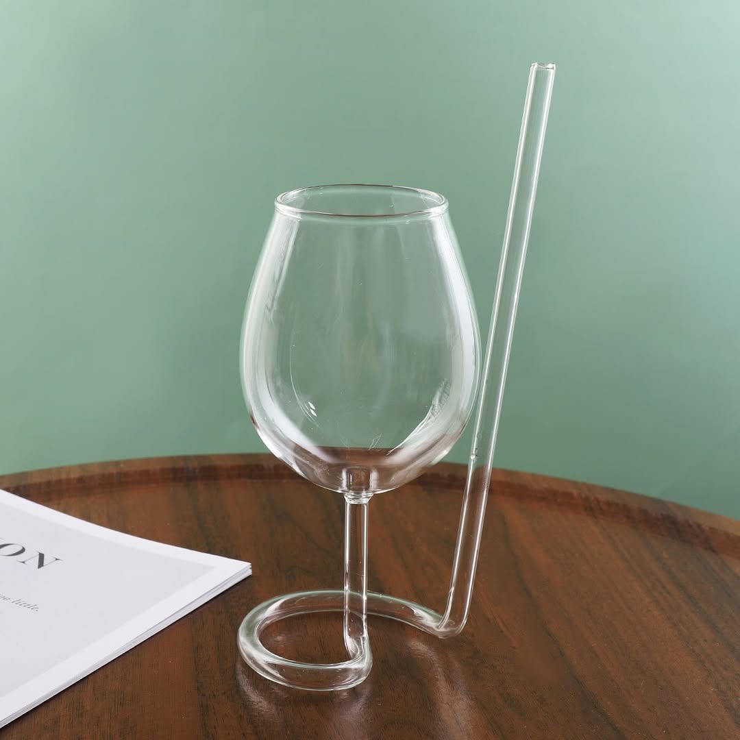Cocktail Glass with Straw Wine Glass