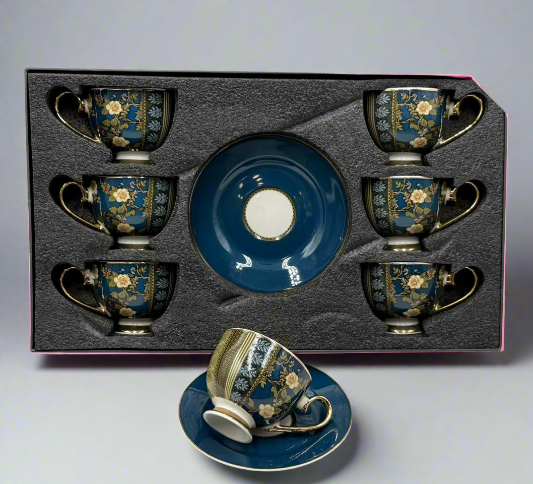 Johnson Brothersblue and gold floral - 12-Piece Elegant Cups & Saucers