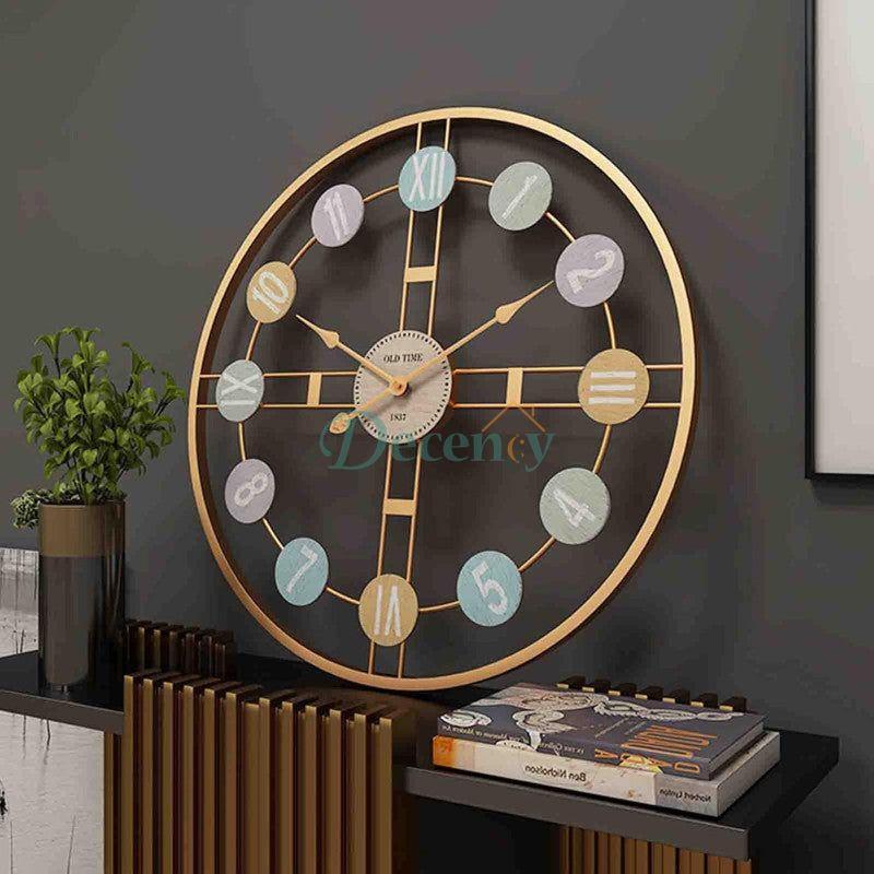 Elegant Nordic Wall Clock – Modern Metal Art Timepiece