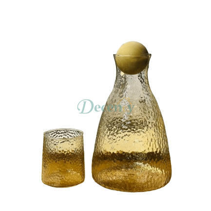 Amber Luxe 7-Piece Whiskey Decanter Gift Set