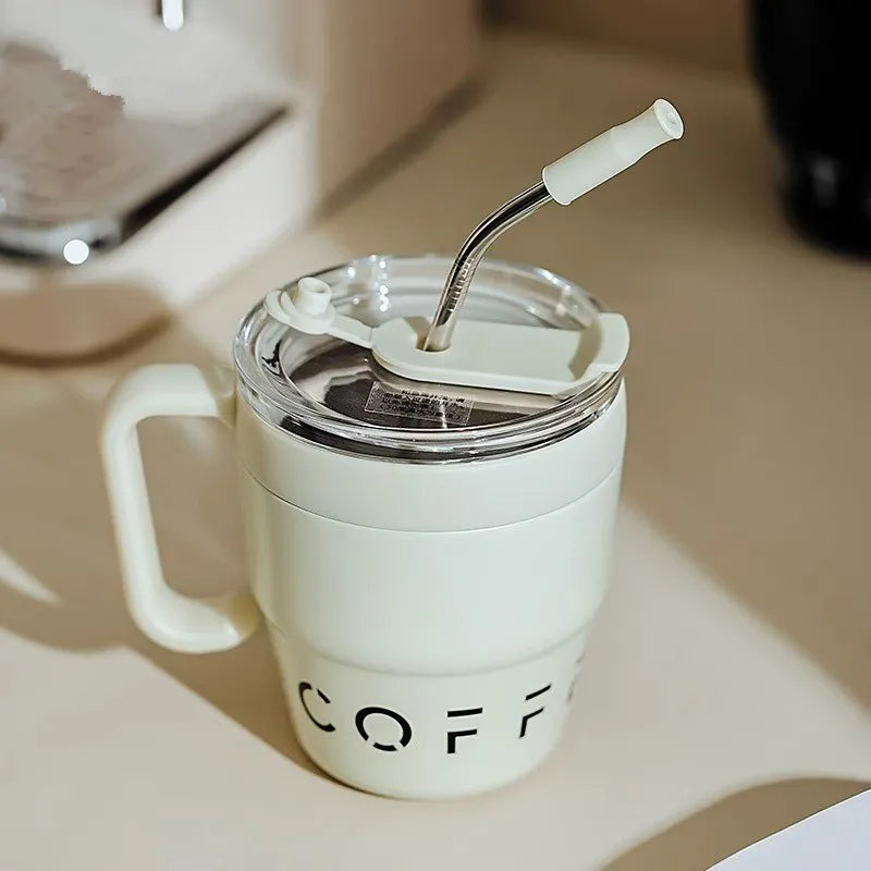 480 ml coffee cup with straw