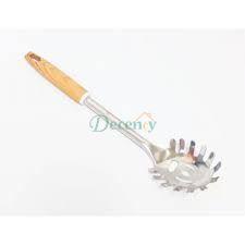 Stainless steel Woden Handel nudel spoon.