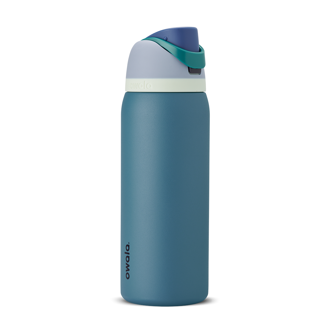Owala FreeSip 32oz insulated stainless steel water bottle in Denim blue