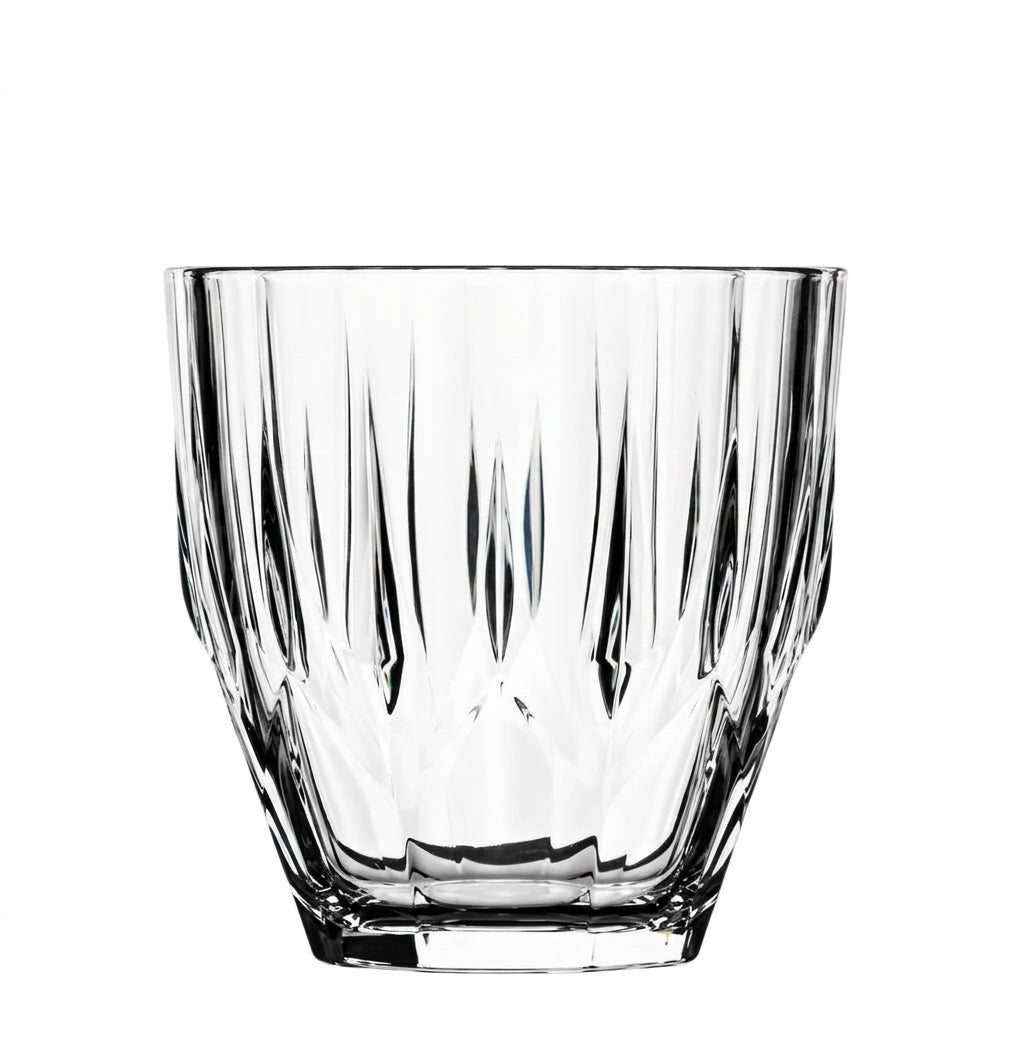 Front view of a crystal-clear Pasabahce Jubilee diamond shape glass featuring geometric cut details.