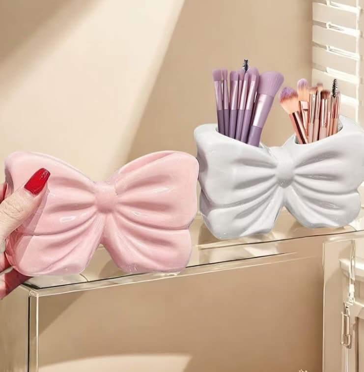 Bow Shaped Makeup Brush Holder & Vanity Desk Organizer
