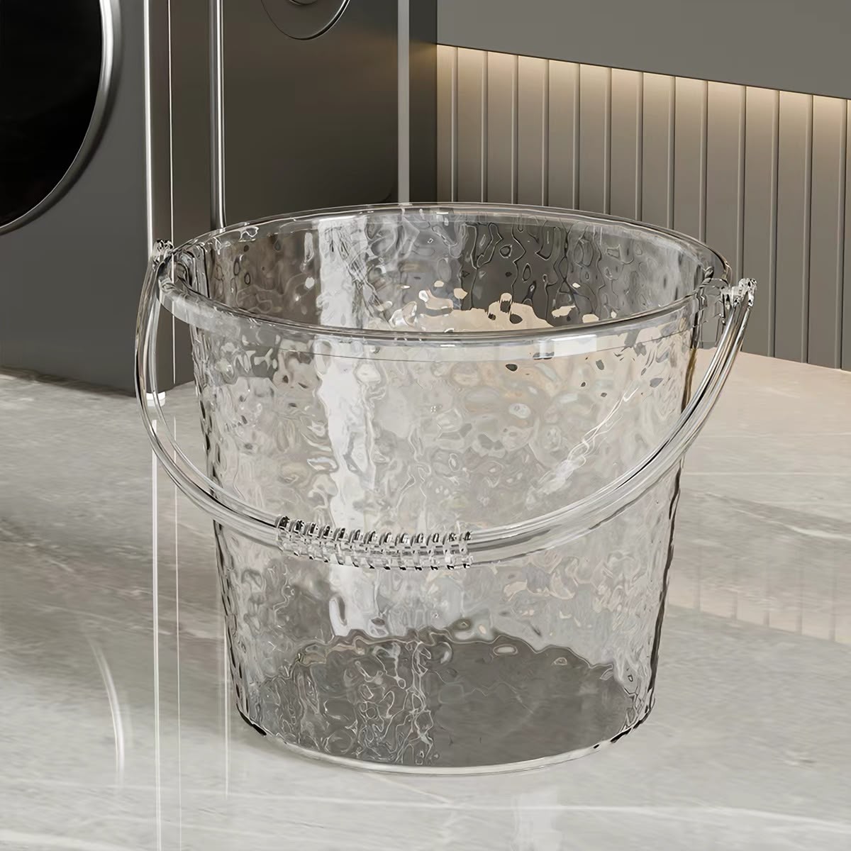 Transparent Hammered Texture Plastic Water Bucket