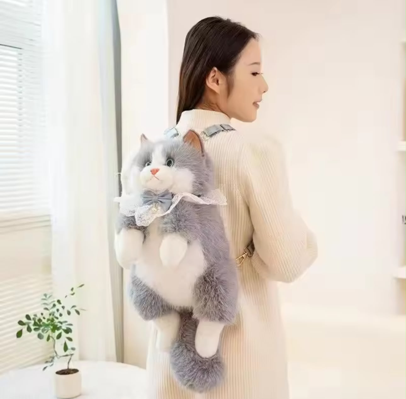 Super Realistic Cat Travel Storage Bag - Portable Organizer